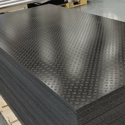 Black HDPE Temporary Roadways Ground Cover Road Mats For Heavy Duty Machinery