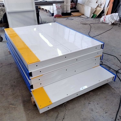 Plastic Skating Rink Fence HDPE Hockey Dasher Board Kick Plate With Steel Frame