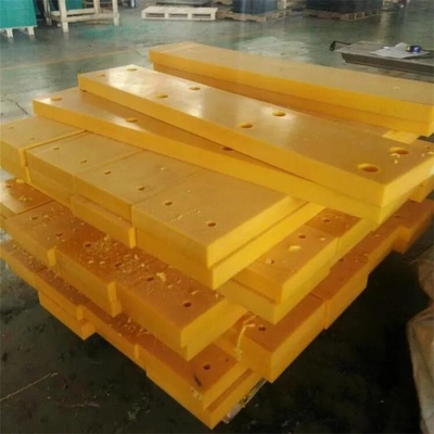 Anti Adhesive Plastic Bed Liner UHMWPE Board For Tipping Tractor Semitrailer