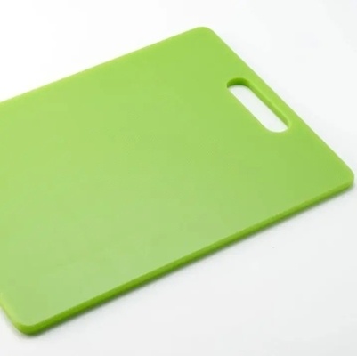 Multi color Rectangle HDPE Kitchen Chopping Block Plastic Cutting Board With Handle