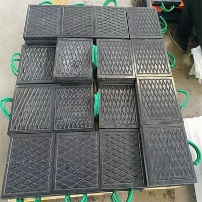 Black Rigid Anti Impact Plastic HDPE Cribbing Blocks Crane Outrigger Pads Stack