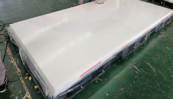 China Smooth Surface Easy Maintenance Uhmwpe Synthetic Backyard Ice Rink System